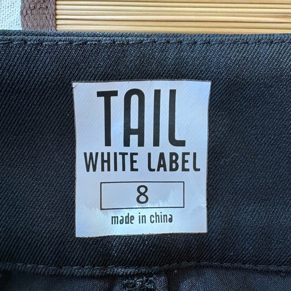 Tail Women's Golf Skort - Picture 6 of 6